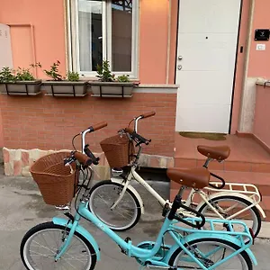 Flyhouse Отель типа 