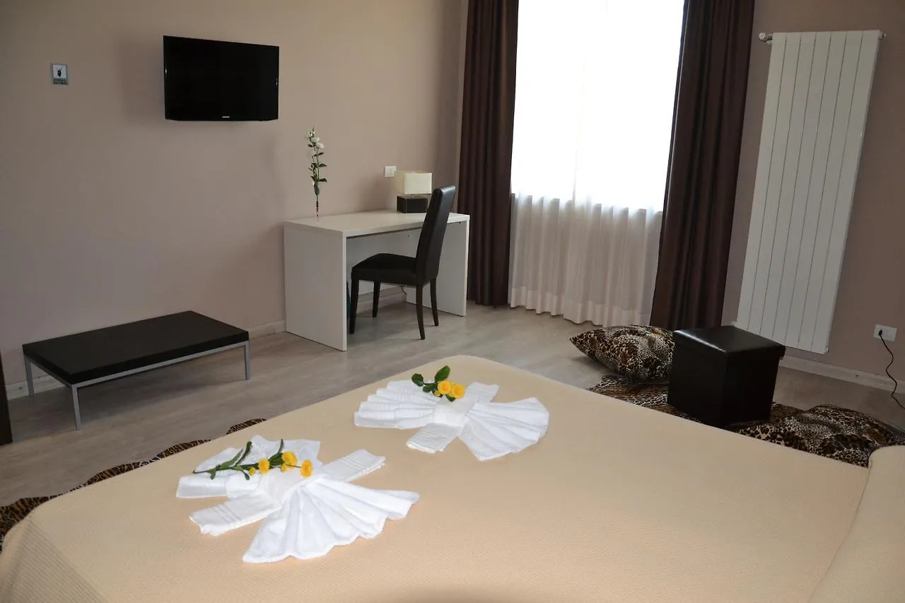 Bed & Breakfast Fly In The World B&B Fiumicino
