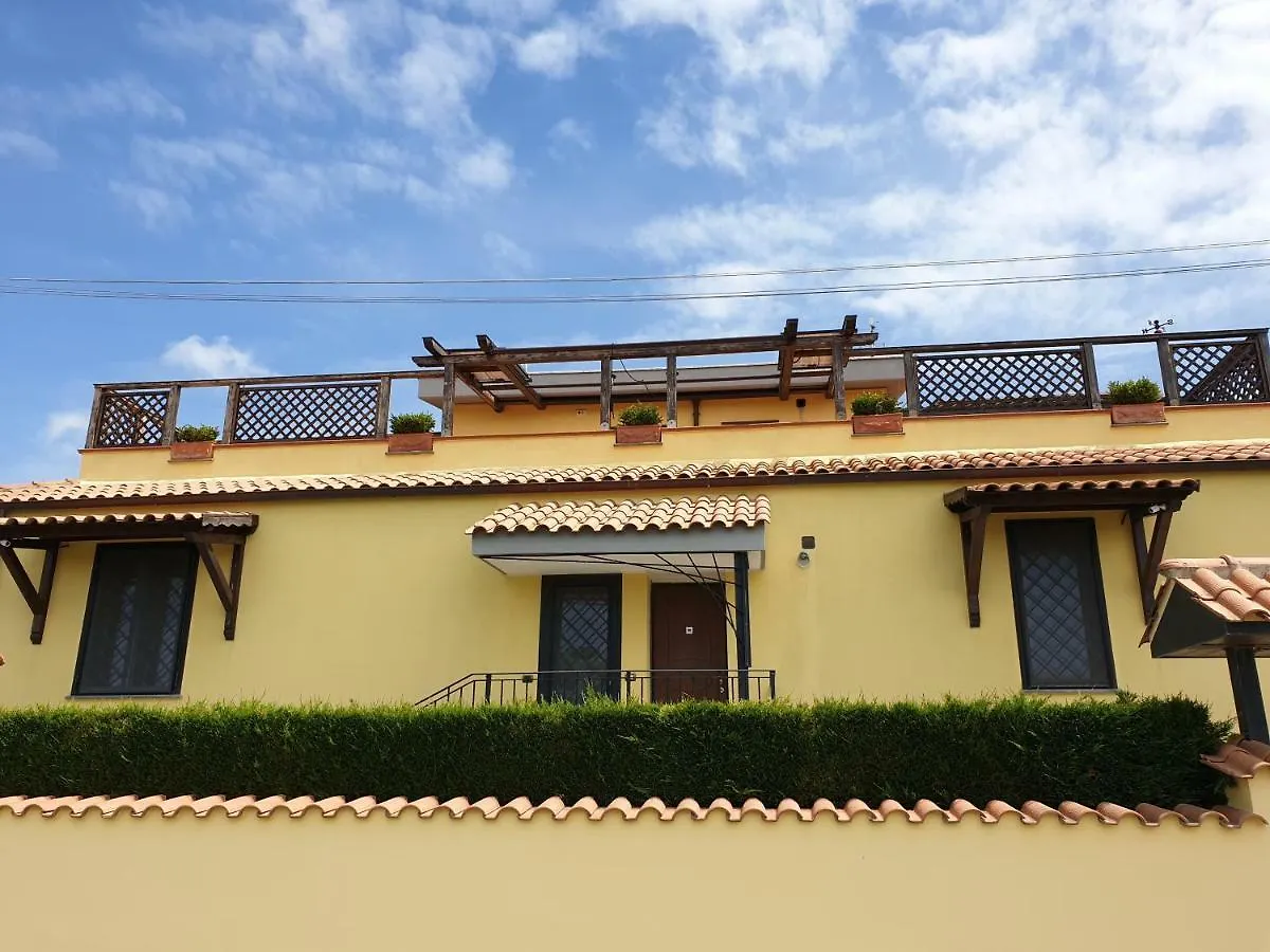 Fly In The World B&B Fiumicino Bed & Breakfast